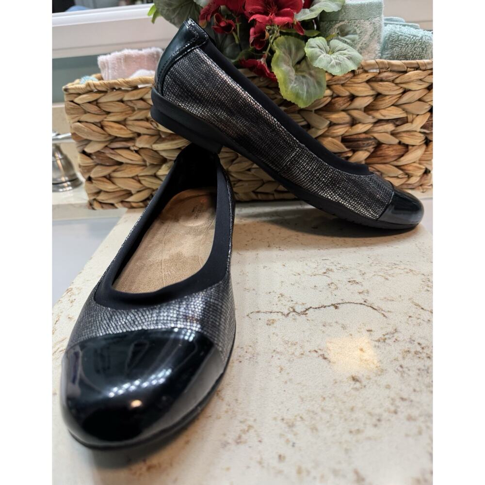Clarks Unstructured Neenah Garden Cap Toe 10M Leather Black Gunmetal Gray Flats